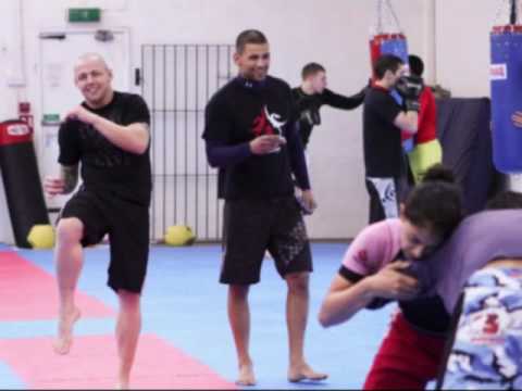 Ross Pearson and Andre Winner Seminar Highlight - Leicester MMA Academy