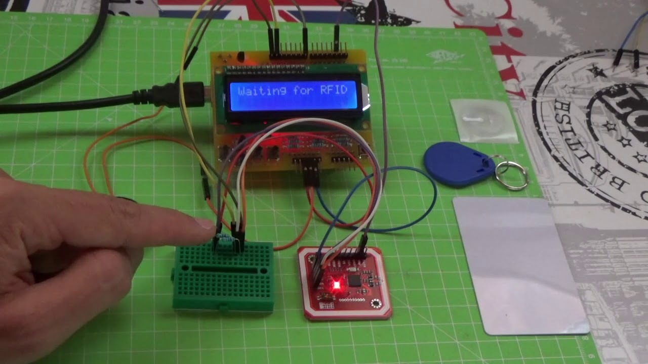 How to read RFID tags with Arduino - YouTube