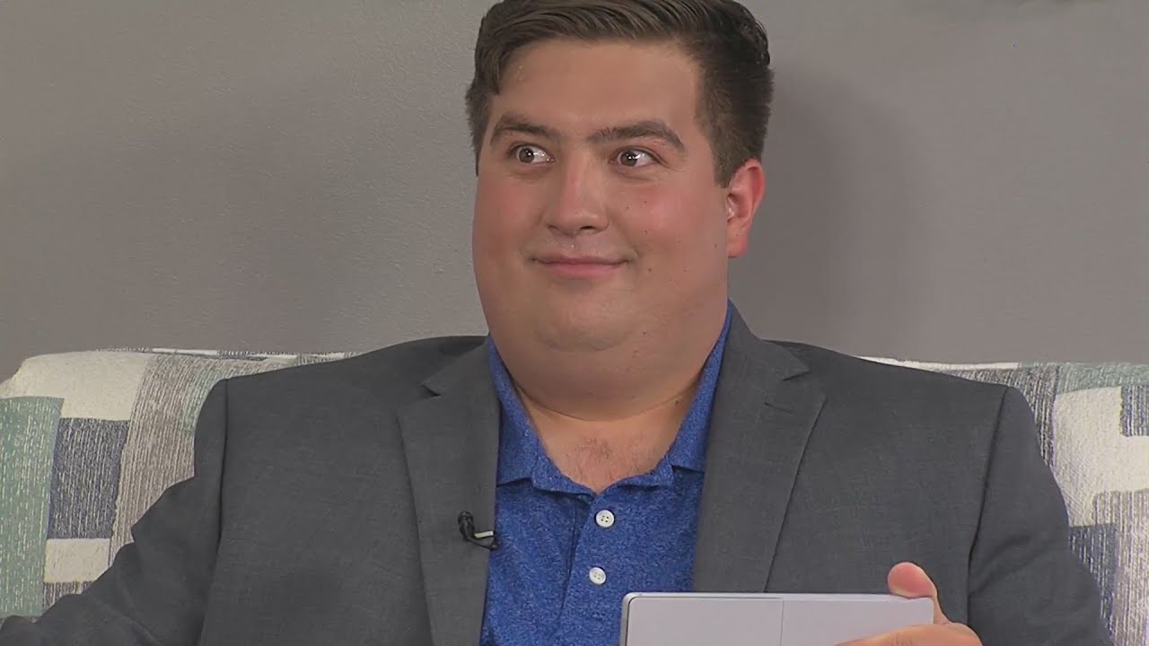 Hey there lonely boy