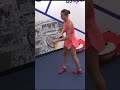 人気のない場所でラケットを破壊する #サバレンカ & #ココ・ガウフ #shorts
