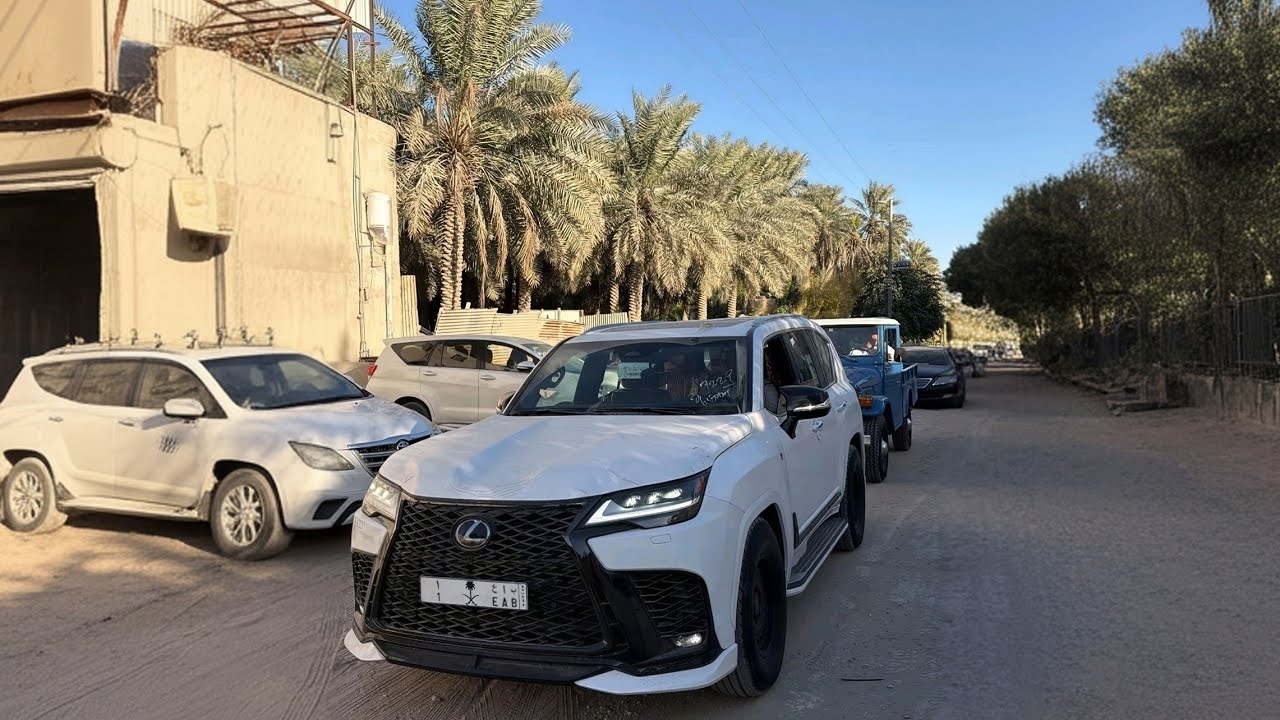 Лексус припаркован, а я тебе его не показывал.