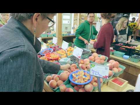 Video: Lørdag Morgen Beite På Old Strathcona Farmers 