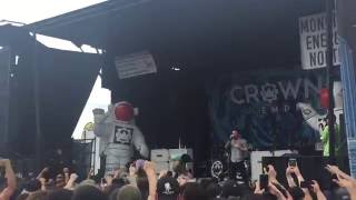 Crown The Empire - "Voices" Clip @ Warped Tour 2016