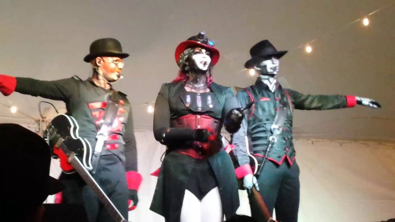 steam powered giraffe store