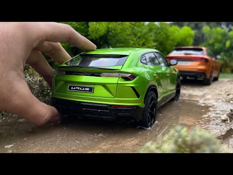 Mini Lamborghini Urus v Audi RSQ8 Super SUV 1/18 Scale | Offroading | Diecast Model Cars