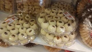 We going today Lulu hypermarket let's go