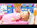 メルちゃん お病気で入院 救急車 / Mell-chan Doll Hospitalized in Baby Born Hospital