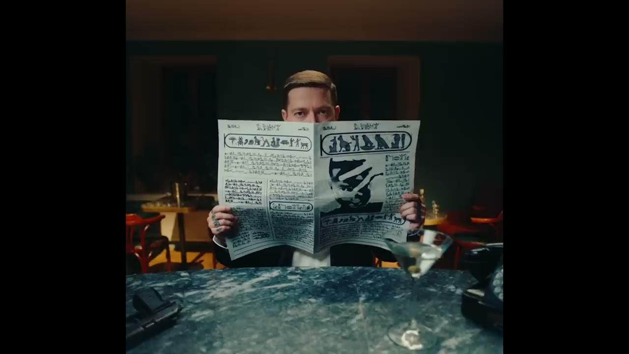 Оксимирон лига опасного текст. Окси из лиги опасного интернета. Рукаблуд санина oxxxymiron текст. Клип лига опасного интернета. Клип оксимирон лига опасного.