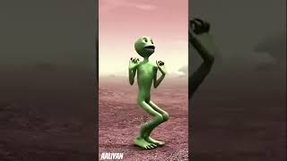 Ei chombo dancing green alien deme tu cosita feat.cu.. #funny #wacky #funnymoment #funnyideas