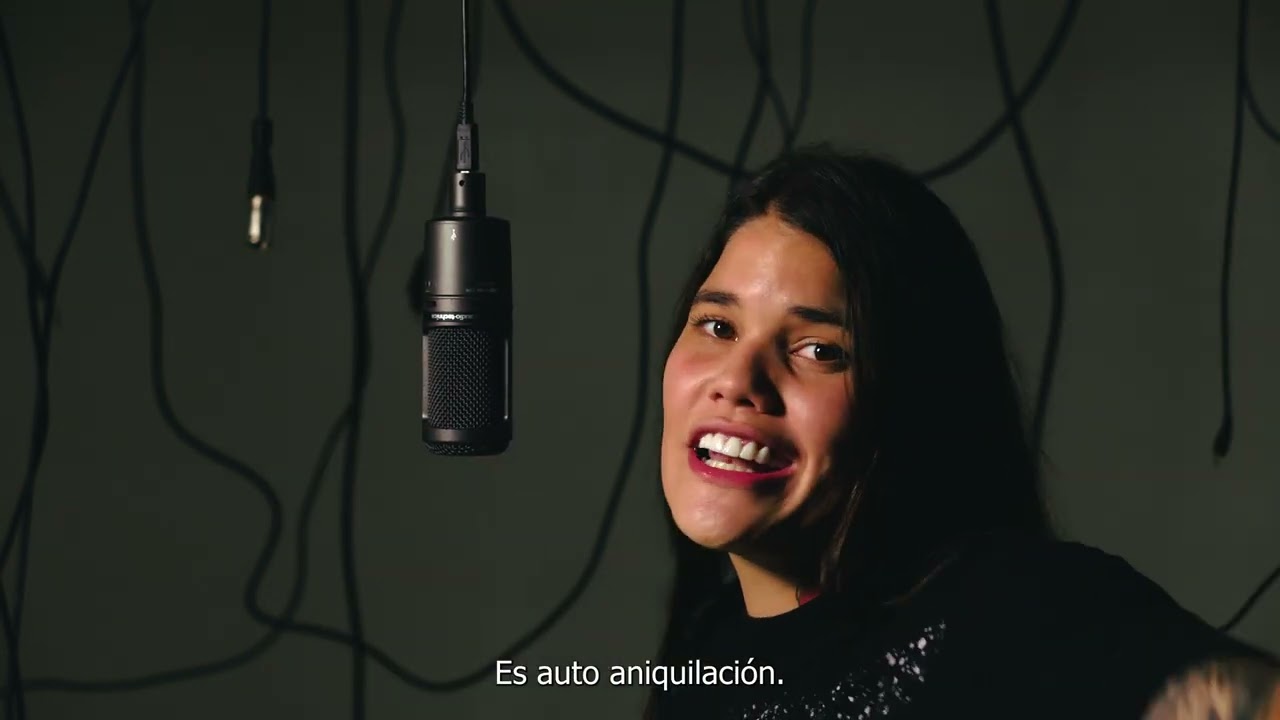 Watch Vero Pereira - INTRO (Video Oficial) on YouTube Watch Vero Pereira - INTRO (Video Oficial) on YouTube