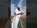 الشيخ عمر أبو عمار يسبح فيما يرضي الله 