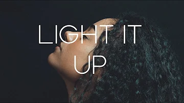 Robin Hustin x Tobimorrow - Light It Up (feat. Jex) (Lyrics)