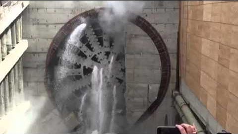 Waterview Connection: Alice the tunnel boring machine breaks through