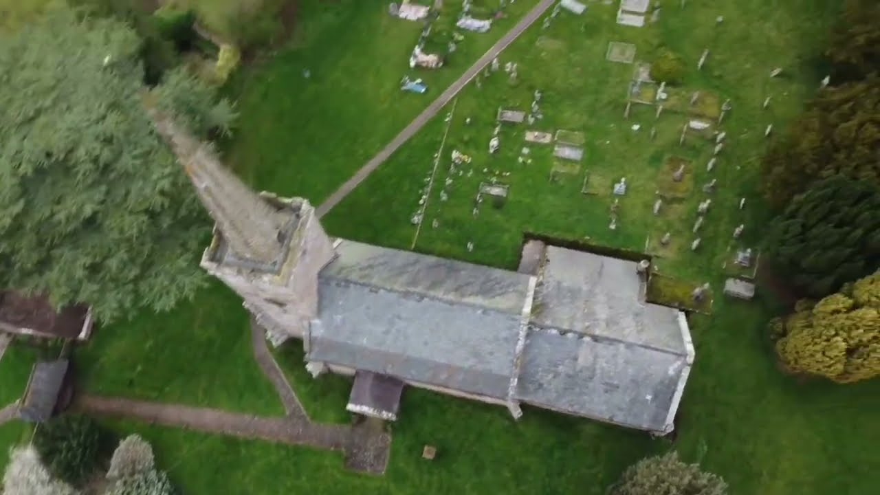 St Lawrence Church ❌ Stretton Grandson, Ledbury, Herefordshire  ✈️👀🆙❌✈️👀👌 @redfox111 Above Drone