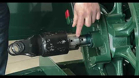 HOW TO: Install your PTO on your Art's Way Grinder Mixer