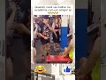 Quando você vai malhar na academia com um amigo!