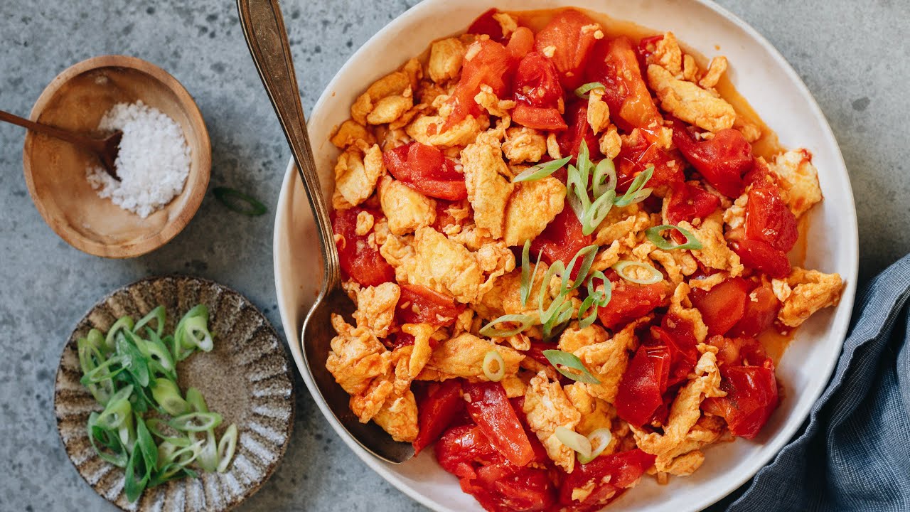 Tomato And Egg Stir Fry () Recipe