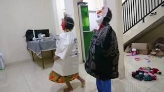 Ondel-ondel kecil berantem lucu/ playing little ondel-ondel betawi,  Indonesian culture