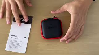 Rillpac R100C Head Phones Open The Box