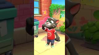 tom 🤣🤣 funny video #talkingtom #shortsfeed #tom #funny#viral#cartoon#cat #shortsviral#funniestvideo