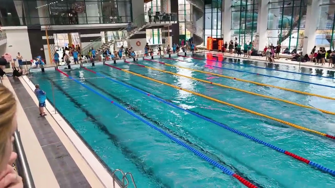 Eliška 20260207 BB 4x100m štafeta 