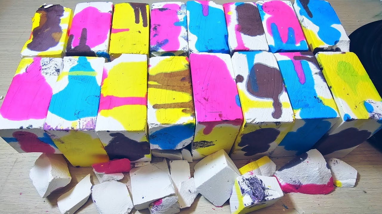 Colorful Dyed Block Crush Gym Chalk ASMR Satisfying Relaxing Sleepaid 😌 ...