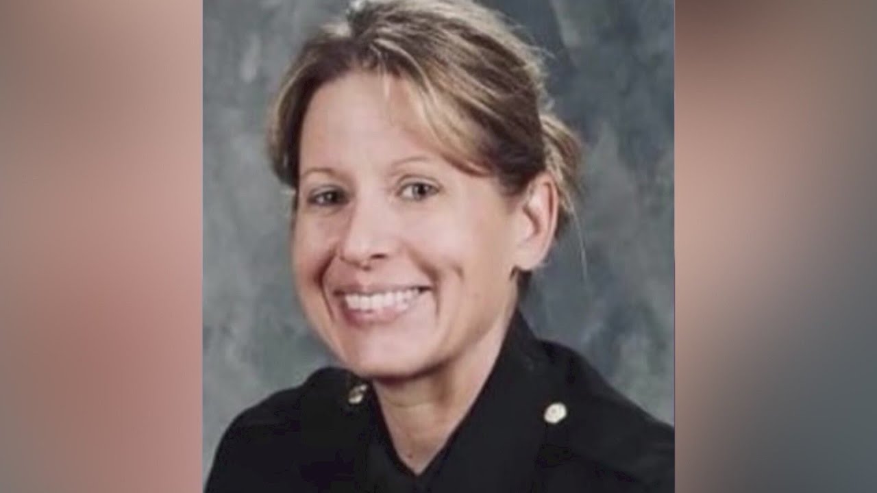 Man sentenced to life in prison in officer’s 2021 shooting death - WGN ...