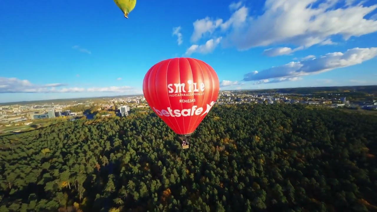 Hot air balloon Lithuania, Vilnius, Trakai. Excellent experience with Smile balloon