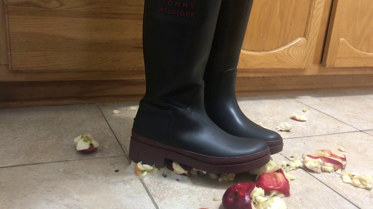 tommy hilfiger tall rain boots