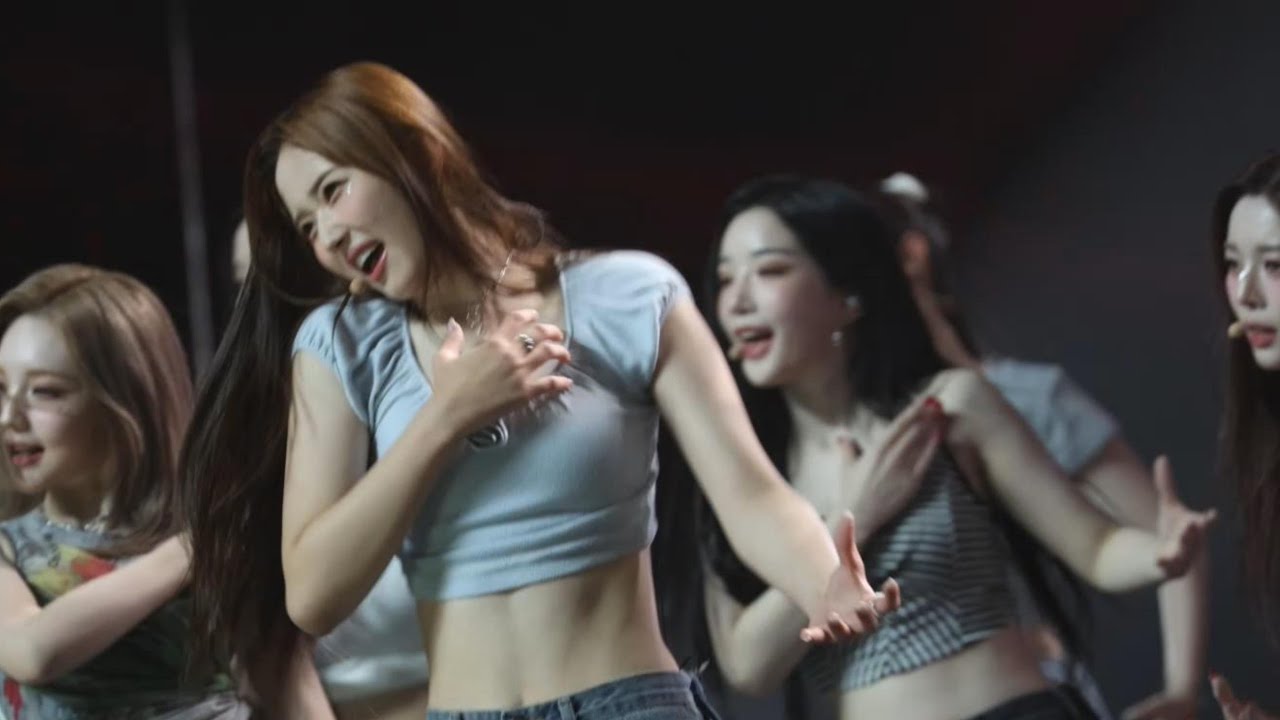 250802 이지우 JIWOO 트리플에스 tripleS '깨어' (Are You Alive) 4K 직캠 | A LIVE 25 IN MACAU