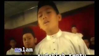 Video thumbnail of "Sepohon kayu"