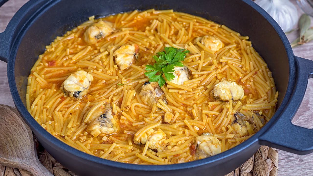 CAZUELA DE FIDEOS CON RAPE