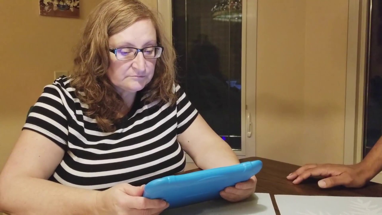 BrightGuide is a web app that helps family caregivers prompt their loved ones and show customized instructions for daily living activities.