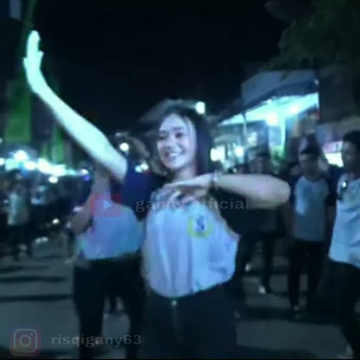 Goyangan cewek cantik | yeyen novita | dj terbaru status wa, karnaval