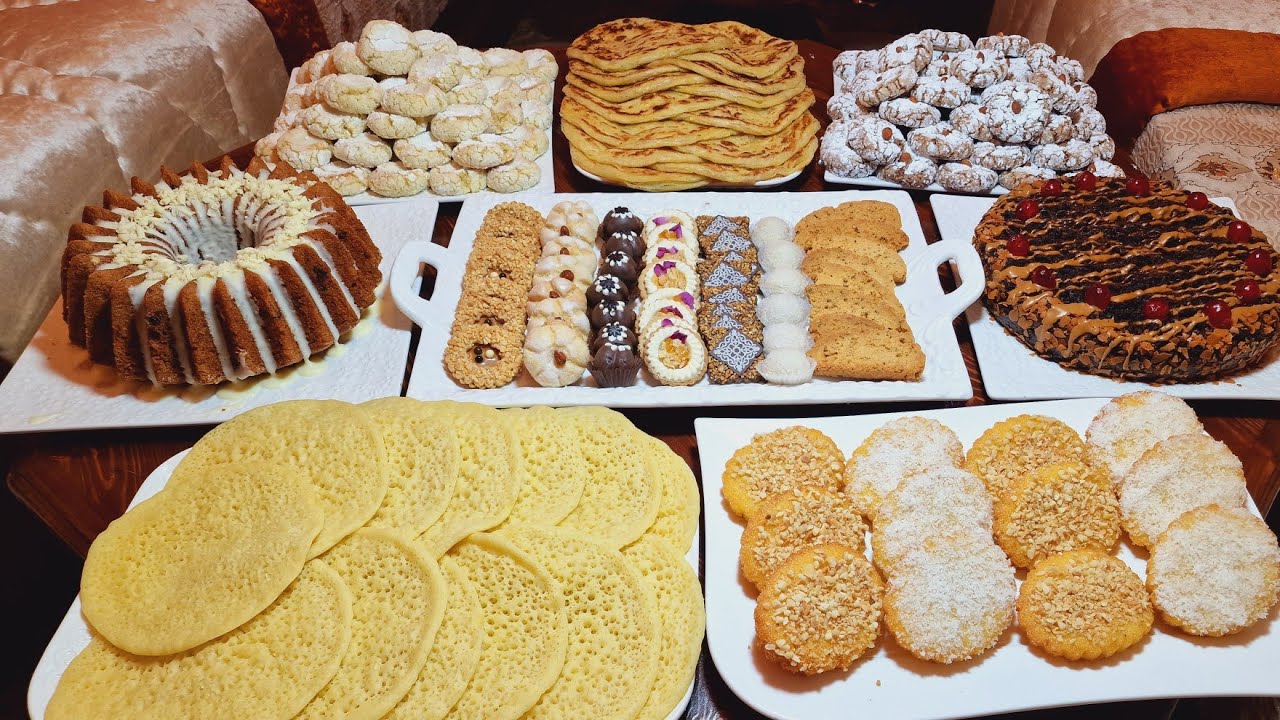 اول فطور عند عكوزتي😍بعد غياب طويييل💔2انواع كيك وحدة تنسيك فلوخرا👌2غريبات اسهل مايمكن تحظريه +حريشات.