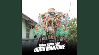 Download Lagu Dudu Mantune (Live Version)