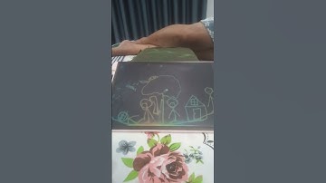 bạn có thấy gì lạ trong bức tranh này không? 😨