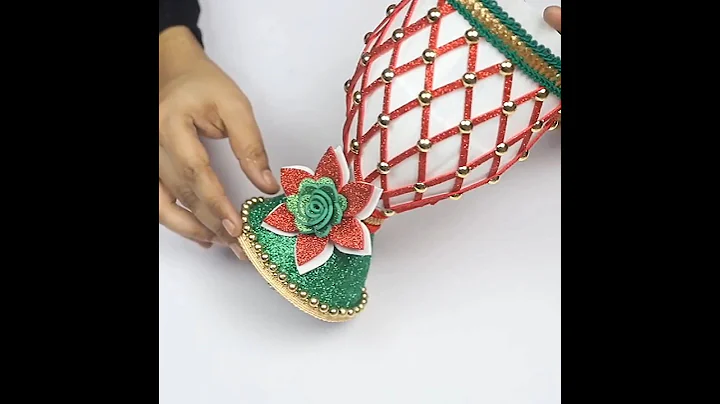 Amazing Flower Vase DIY Ideas With Plastic Bottle 🏺💐 #diy #plasticbottlecraft #shorts