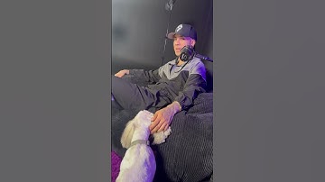 Devour loves my pup🐶