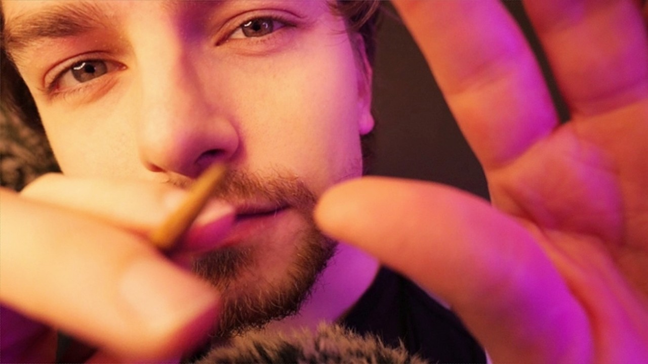 Checking your Face for Lice - ASMR