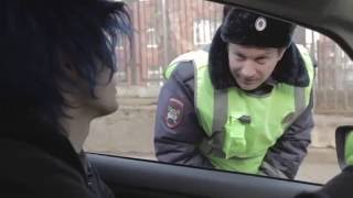 Обложка Парень жжет Гаишник в шоке но ничего не сделать Скачать Парень жжет Гаишник в шоке но ничего не сделать