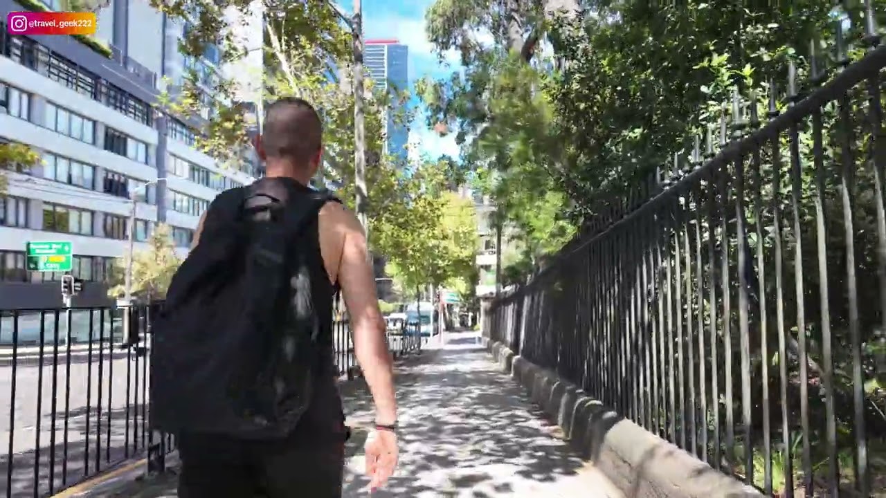 🚶‍♂️ Walking in Sydney - St Leonards to Victoria Cross | 4K HDR | Mid-Day Stroll 🌞