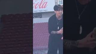 Did Jungkook Reveal Him Dating At Tampa Concert?