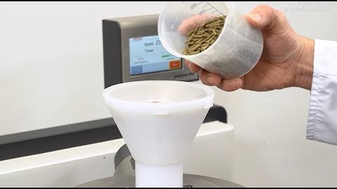 Comminution of Animal Feed with the Variable Speed Rotor Mill PULVERISETTE 14 𝘱𝘳𝘦𝘮𝘪𝘶𝘮 𝘭𝘪𝘯𝘦