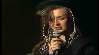 Video thumbnail of "Culture Club - Do you really want to hurt me 1982"