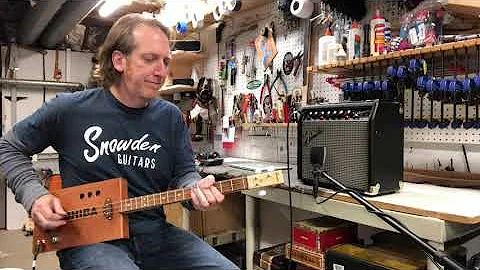 Cigar Box Guitar - Fender Champion 20 Amplifier - ...