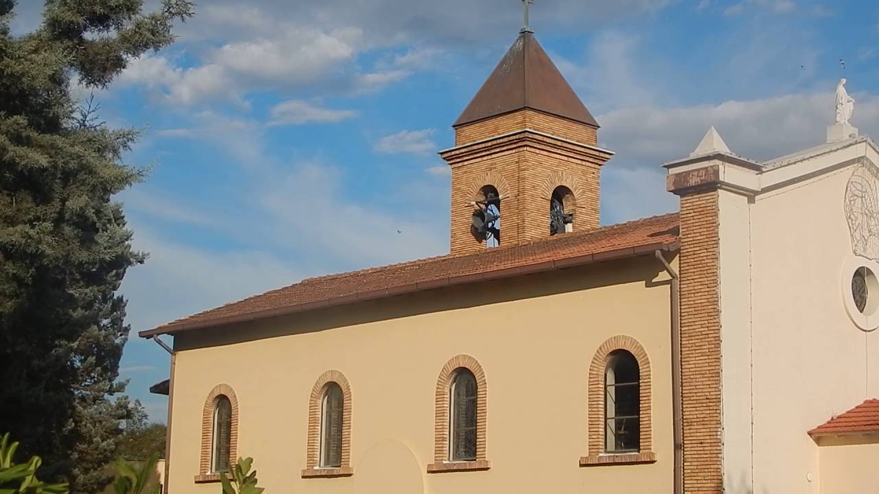 Chiesa Madre Della Divina Provvidenza Chiesa S Maria Madre della Divina Provvidenza Fiumicino (RM) - YouTube