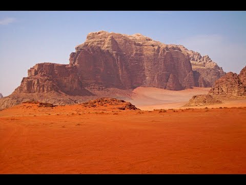 Vídeo: La Antigua Ciudad Negra De Bosra - El Legado Del Majestuoso Reino Nabateo - Vista Alternativa