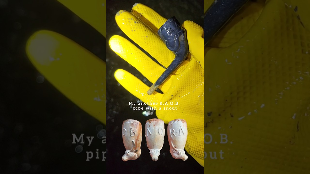 R.A.O.B. clay tabacco pipe 19th century 