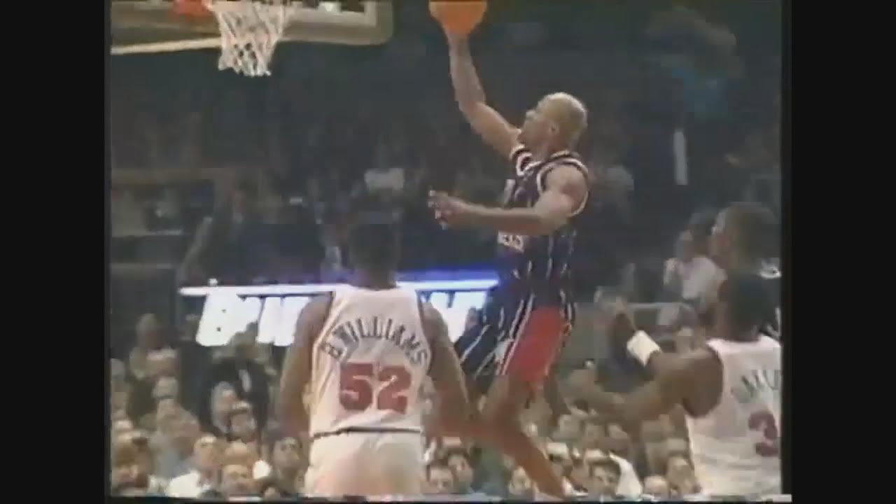 Mario Elie 22 Points 7 Ast @ Knicks, 1996-97.